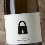 Clandestina Blanc Sense Papers 2023